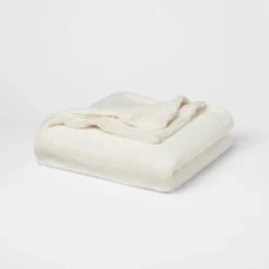 60"x80" Lush Faux Fur Bed Throw - Threshold™ 10 60"x80" Lush Faux Fur Bed Throw - Threshold™ -Wayfair Store GUEST 401c2e9f a562 421f acb7 fd63e63d92e4